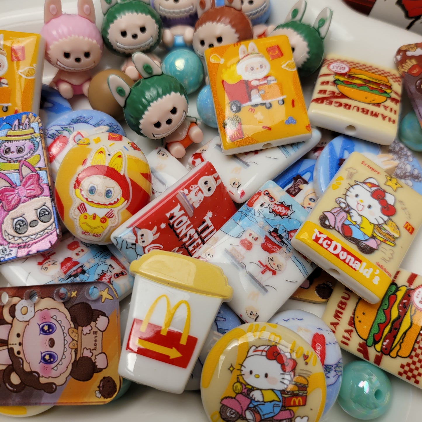 R011 8/1 新作!!!「マックコーラブブ」 240mlでボックス付き めっちゃ可愛い、超お得!!!