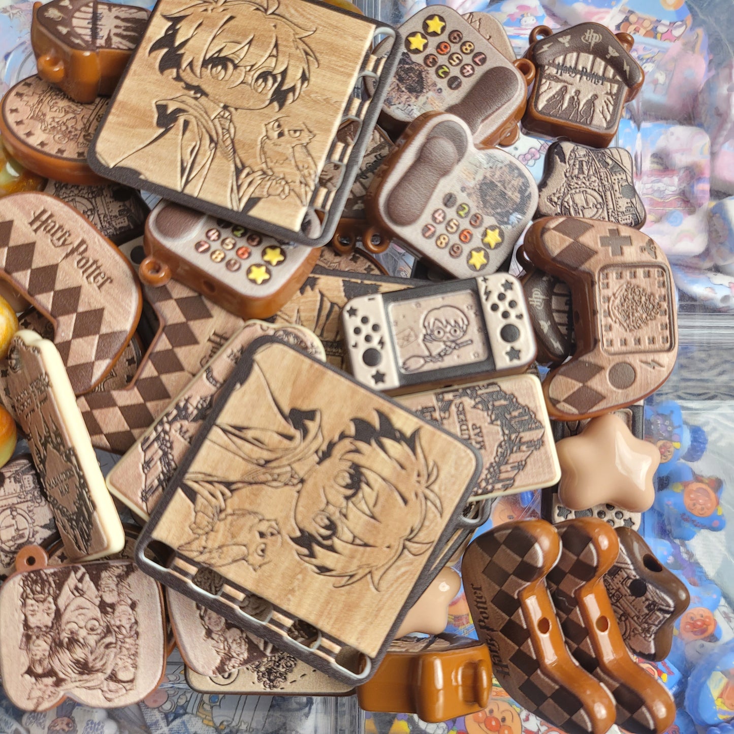 R207「01/15新作」めっちゃ人気「超可愛い、浮き彫り、木製入り 人気商品 HARRY POTTER。♥。・゚♡゚・。♥。・゚♡゚・。♥。」