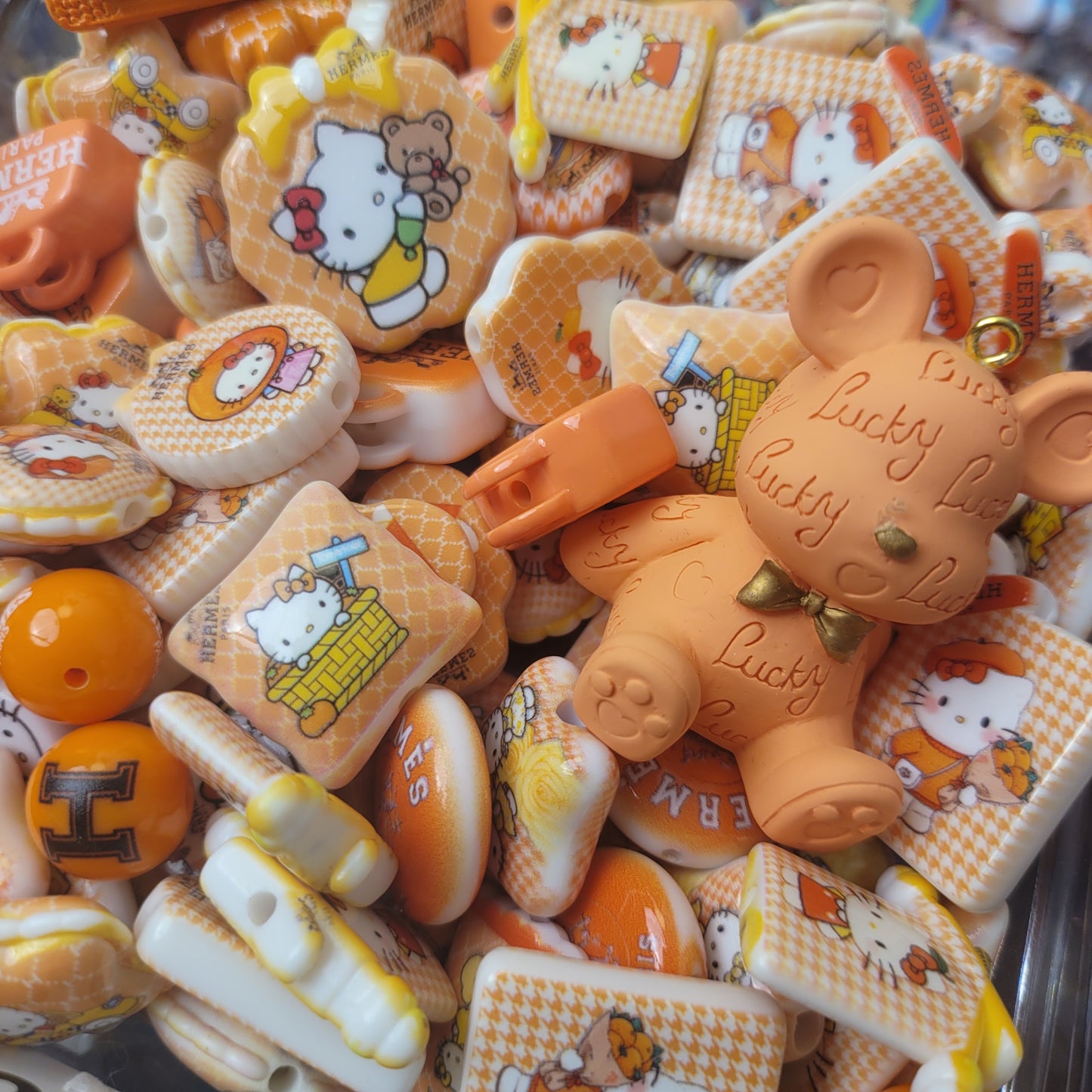 R029　新作！！！　「みかんが好き」　めっちゃ可愛い白猫のシリーズ！！！