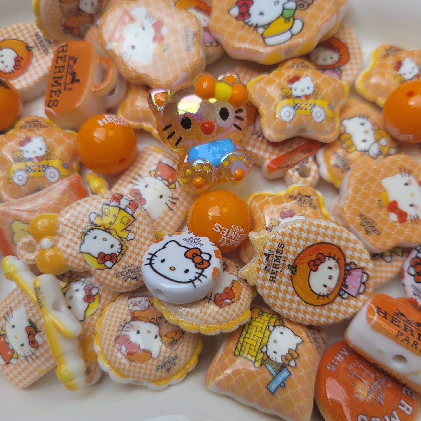 R029　新作！！！　「みかんが好き」　めっちゃ可愛い白猫のシリーズ！！！