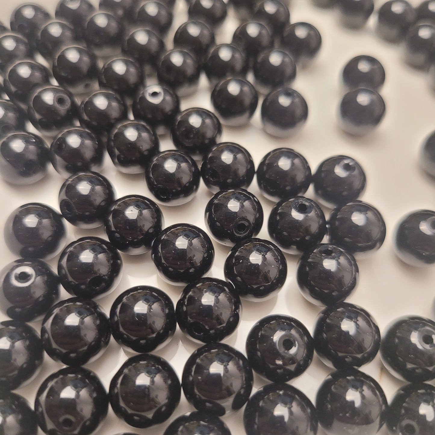 おすすめ：T019　天然黒瑪瑙（サイズ１０ｍｍ）高品質天然石　めっちゃお得