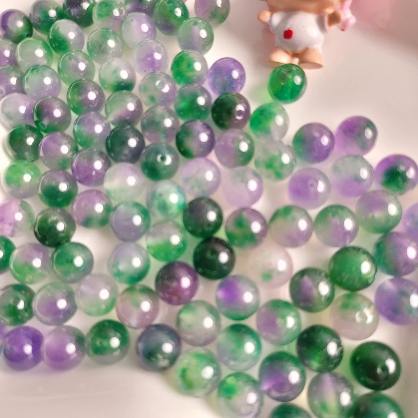 おすすめ：新作　T022　天然紫緑玉髄　アイスタイプ（サイズ１０ｍｍ）高品質天然石　めっちゃ綺麗な色