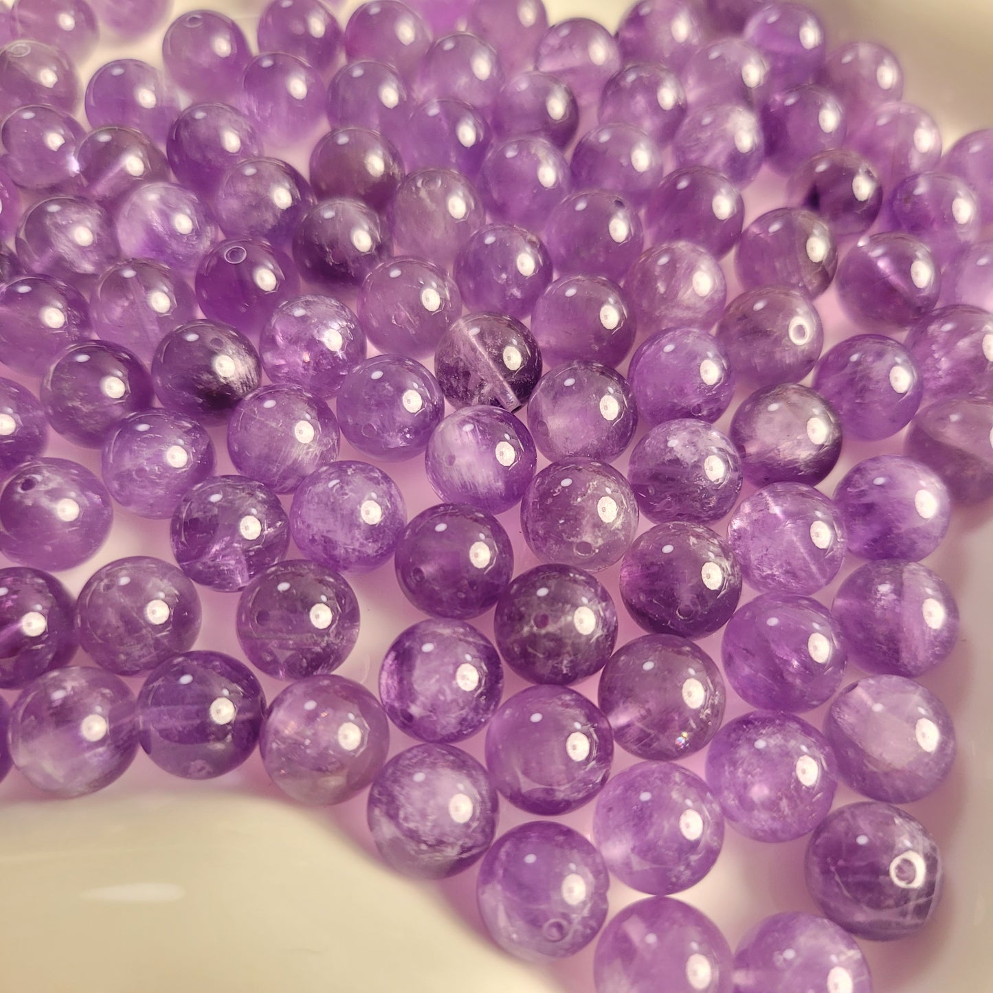 おすすめ：10/14新作　T024　天然アメシスト７A（サイズ10ｍｍ）高品質天然石　めっちゃ綺麗な色