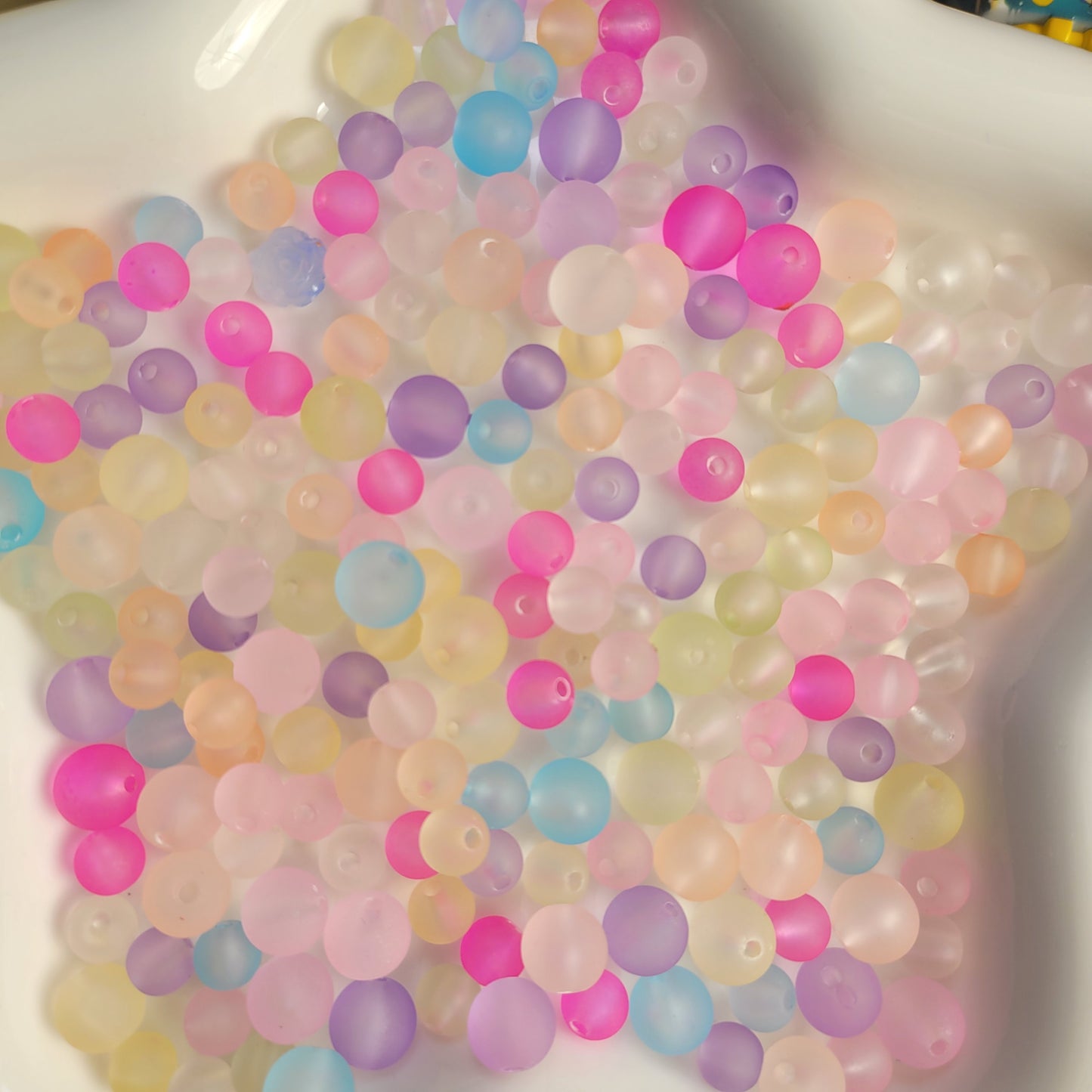 R998 めっちゃくちゃ可愛い！！！　新着マットビーズ　１００ｍｌ