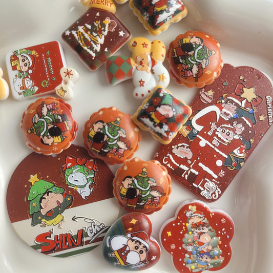 R0111「 11/22新作！！！」浮き彫り　オーダーメイド「人気」「メリクリしんちゃん｡♥｡･ﾟ♡ﾟ･｡♥｡･ﾟ♡ﾟ･｡♥｡」