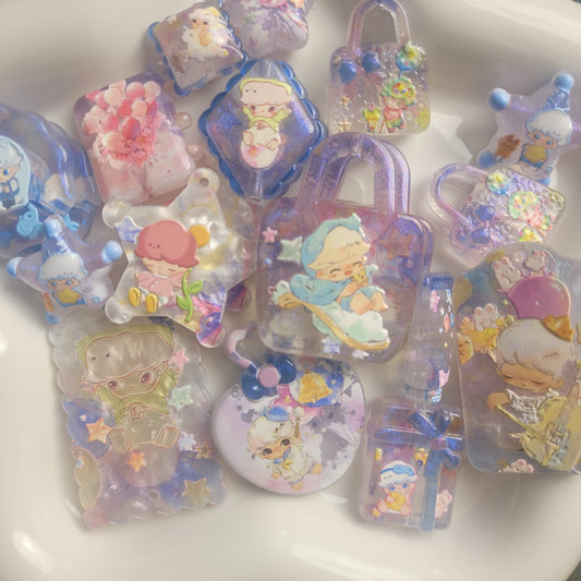 R211「01/17新作」めっちゃ人気「超可愛い、人気商品、UVライトで夜光　DIMOO記念｡♥｡･ﾟ♡ﾟ･｡♥｡･ﾟ♡ﾟ･｡♥｡」